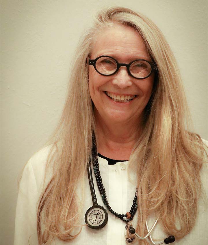 Dr. Suzanne Presley, DVM